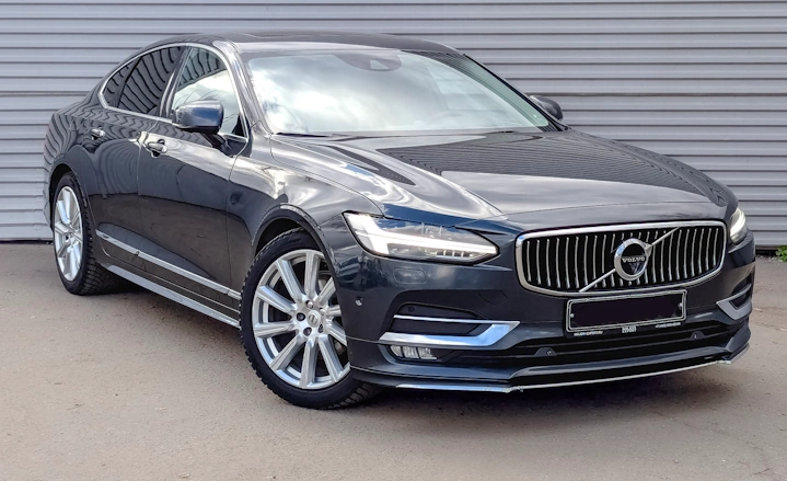 Volvo S90 2022 плитка